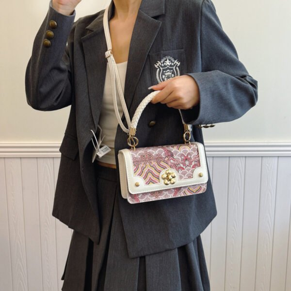 Contrast Color Bag