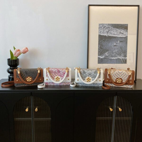 Contrast Color Bag